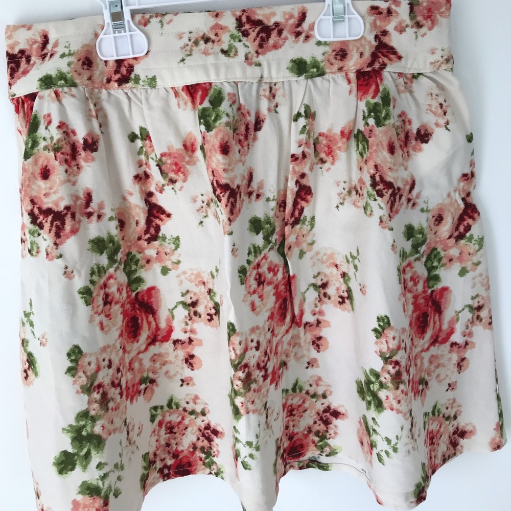 Floral skirt Forever 21